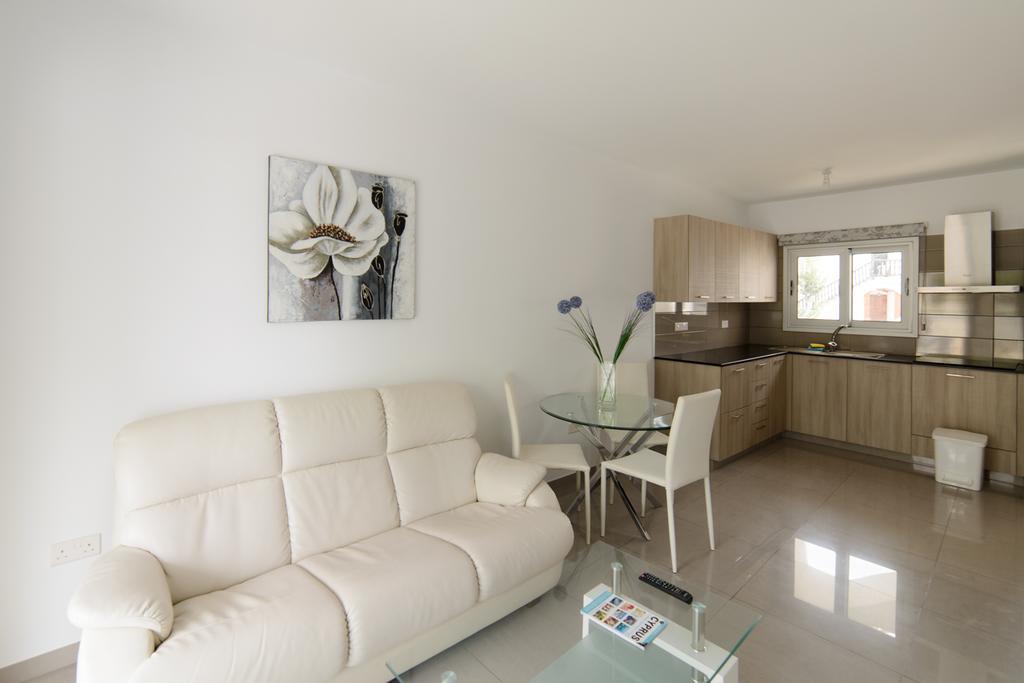 Katalimata Court Apartman Ajía Nápa Kültér fotó