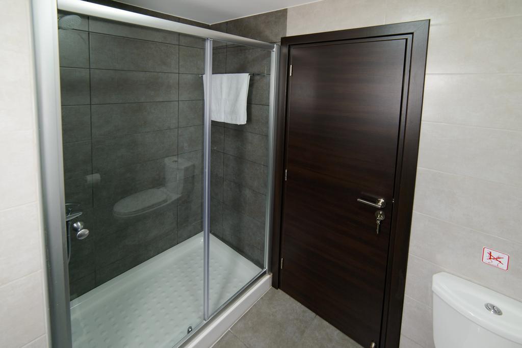 Katalimata Court Apartman Ajía Nápa Kültér fotó